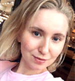 Элина МАКСУМОВА