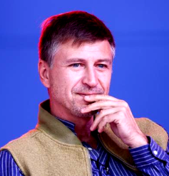 Алексей Ягудин: Благодарить ISU за допуск российских спортсменов в нейтральном статусе считаю смешным